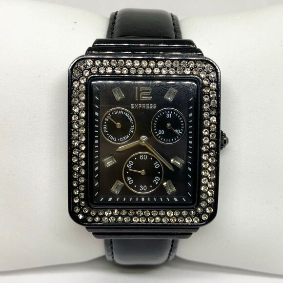 Express Crystals Black tone 35mm quartz analog watch Watch FMDEX1424 running - Picture 1 of 11